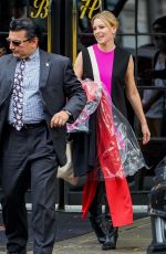 ELIZABETH BANKS Leaves Her Hotel in New York 10/25/2022