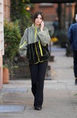 EMILY RATAJKOWSKI Out and About in New York 10/07/2022