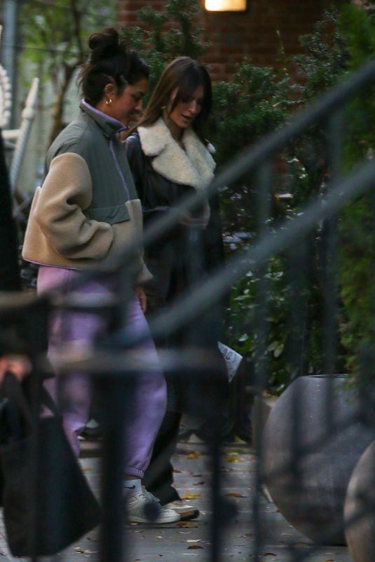 EMILY RATAJKOWSKI Out with a Girlfriend in New York 10/18/2022