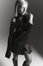 EMMA CHAMBERLAIN for Net-a-porter, October 2022