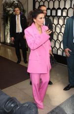 EVA LONGORIA Leaves Mandarin Oriental Hotel in Paris 09/30/2022