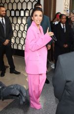 EVA LONGORIA Leaves Mandarin Oriental Hotel in Paris 09/30/2022
