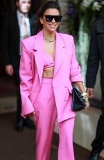 EVA LONGORIA Leaves Mandarin Oriental Hotel in Paris 09/30/2022
