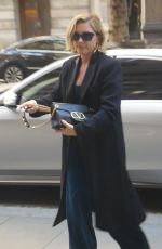 FLORENCE PUGH Arrives Back at Her Hotel in London 10/08/2022