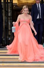 FLORENCE PUGH Leaves Her Hotel in London 10/07/2022