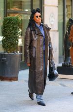 GABRIELLE UNION and Dwyane Wade Leaves Their Hotel in New York 10/08/2022