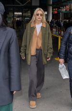 GIGI HADID Out and About in Paris 10/03/2022