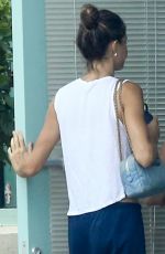 GISELE BUNDCHEN Out in Boca Raton 10/05/2022