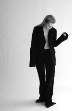 GRACE VAN DIEN for Behind the Blinds Digital Issue, October 2022