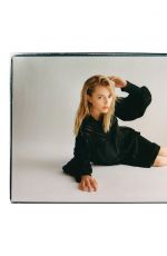 GRACE VAN DIEN for Behind the Blinds Digital Issue, October 2022