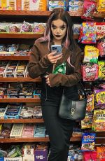 HAILEE STEINFELD - Instagram Photos and Videos 10/30/2022