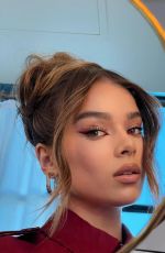 HAILEE STEINFELD - Instagram Photos and Videos 10/30/2022
