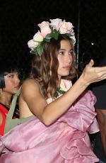 HAILEY and Justin BIEBER and MADDIE ZIEGLER Arrives at Vas Morgan