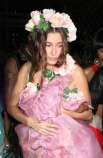 HAILEY and Justin BIEBER and MADDIE ZIEGLER Arrives at Vas Morgan
