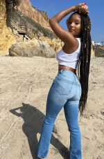 HALLE BAILEY - Instagram Photos 10/11/2022