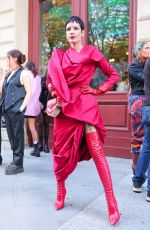 HALSEY Arrives at Vivienne Westwood Fashion Show in Paris 10/01/2022