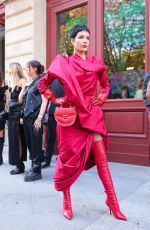 HALSEY Arrives at Vivienne Westwood Fashion Show in Paris 10/01/2022