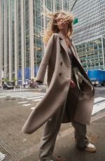 HANNAH FERGUSON for Elle Magazine, Germany September 2022
