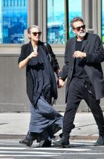 HILARIE BURTON and Jeffrey Dean Morgan Out in New York 09/29/2022