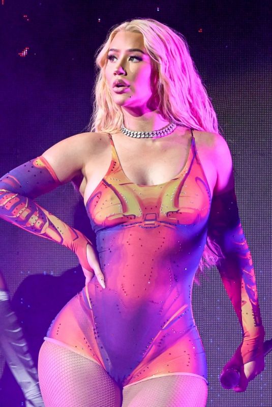 IGGY AZALEA Performs at Sap Center in San Jose 09/24/2022