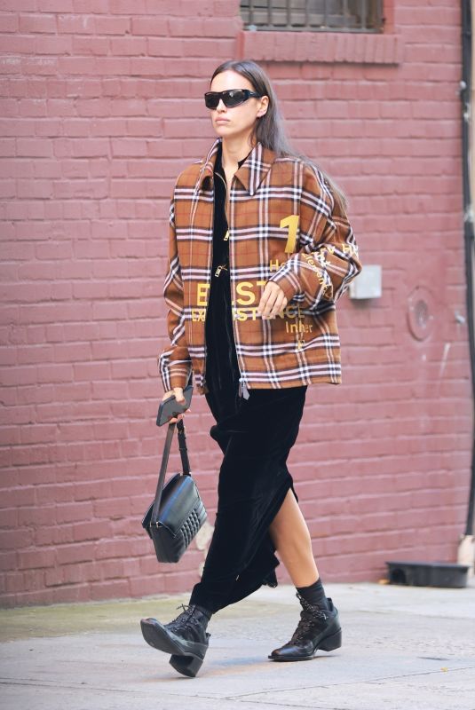 IRINA SHAYK Heading to Bradley