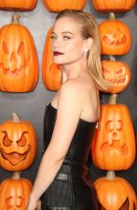 JANE LEVY at Halloween Ends Premiere in Los Angeles 10/11/2022