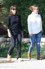 JENNIFER GARNER Out with a Friend in Brentwood 10/12/2022