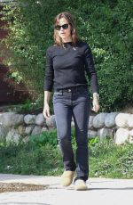 JENNIFER GARNER Out with a Friend in Brentwood 10/12/2022