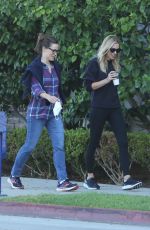 JENNIFER GARNER Out with a Friend in Santa Monica 10/17/2022