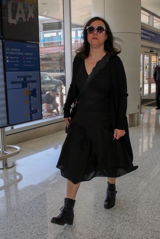 JENNIFER TILLY at Los Angeles International Airport 10/04/2022