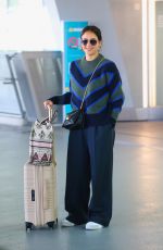 JESSICA ALBA Arrives at New York