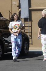 JOJO SIWA and AVERY CYRUSat a Gas Station in Los Angeles 10/19/2022