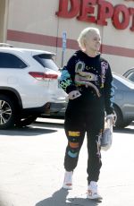 JOJO SIWA Out and About in Los Angeles 10/23/2022