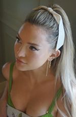 KATE HUDSON - Instagram Photo 10/09/2022