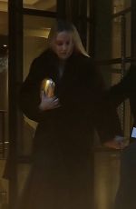 KATE HUDSON Went into Her Waiting Car in London 10/16/2022