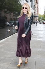 KATHERYN WINNICK at Siriusxm Studios in New York 10/17/2022