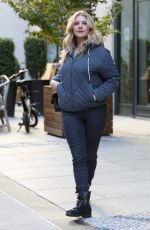 KATHERYN WINNICK Leaves Her Hotel in New York 10/18/2022