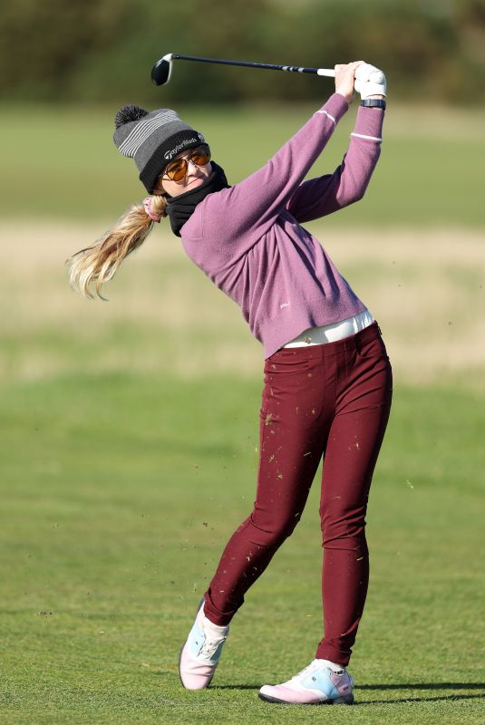 KATHRYN NEWTON Competing at Alfred Dunhill Links Championship in Scotland 10/01/2022