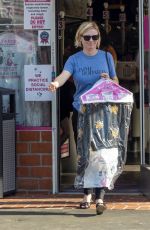 KIRSTEN DUNST Leaves Dry Cleaning in Los Angeles 10/09/2022