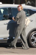 KRISTEN BELL Leaves a Nail Salon in Silver Lake 10/18/2022