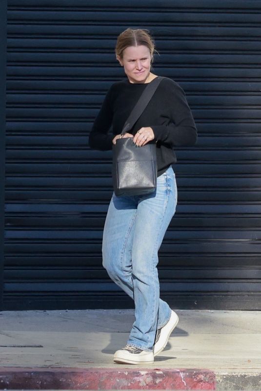 KRISTEN BELL Out Shopping in Los Feliz 10/23/2022