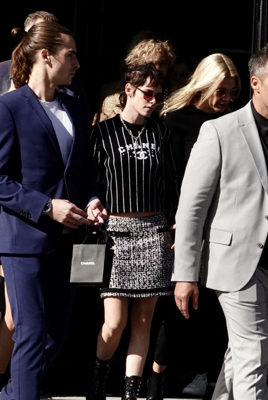 KRISTEN STEWART Leaves Chanel Fashion Show in Paris 10/04/2022