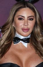 LARSA PIPPEN at Darren Dzienciol