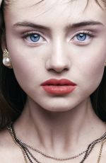 LENI KLUM for Hunger Magazine: The Celebrity Issue, September 2022