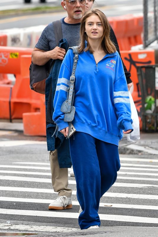 LENI KLUM Out and About in New York 10/26/2022