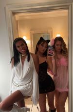 LILY CHEE - Instagram Photos and Videos 10/23/2022