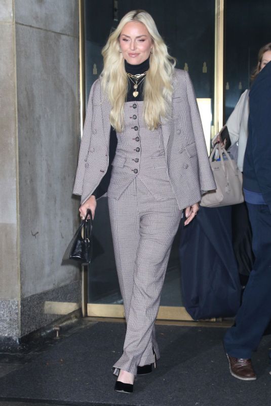 LINDSEY VONN Leaves Today Show in New York 10/25/2022