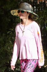 LISA RINNA and Harry Hamlin Out Hikiniug on Harry