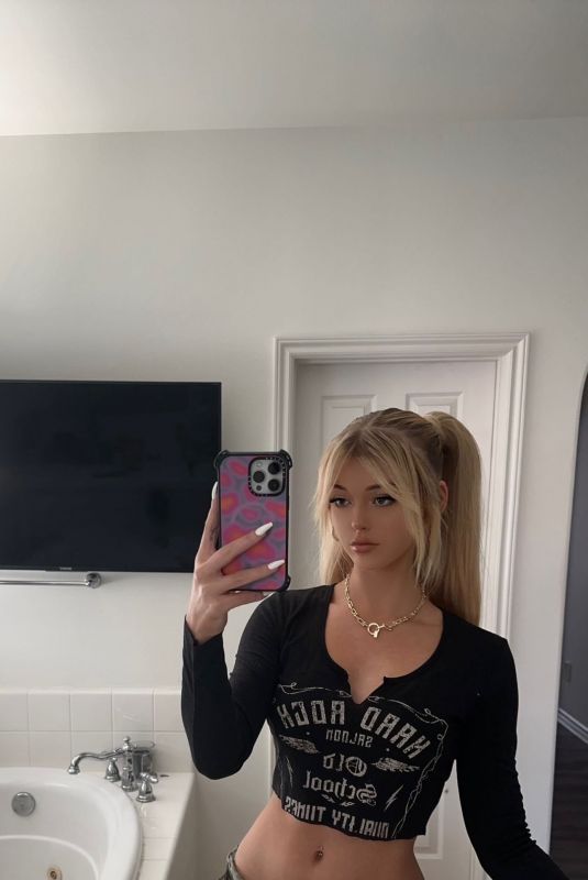 LOREN GRAY - Instagram Photos and Video 10/17/2022