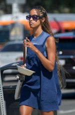 MALIA OBAMA Out for Lunch at Cava in Culver City 10/04/2022